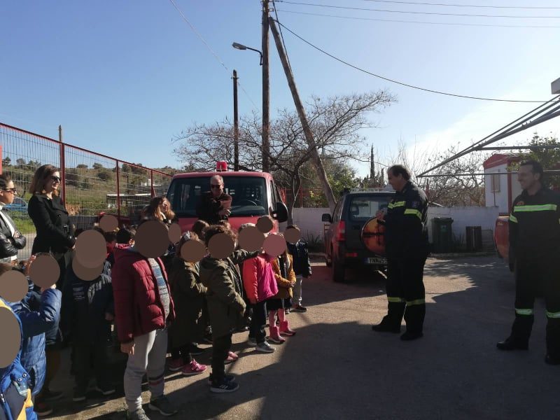 Επίσκεψη σε πυροσβεστικό σταθμό
