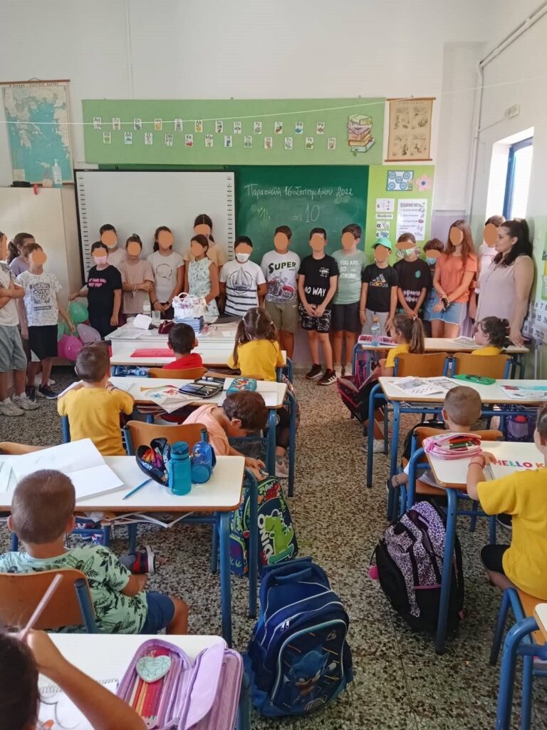 Τα παιδιά της ΣΤʹ τάξης υποδέχονται τα παιδιά της Αʹ τάξης!!!