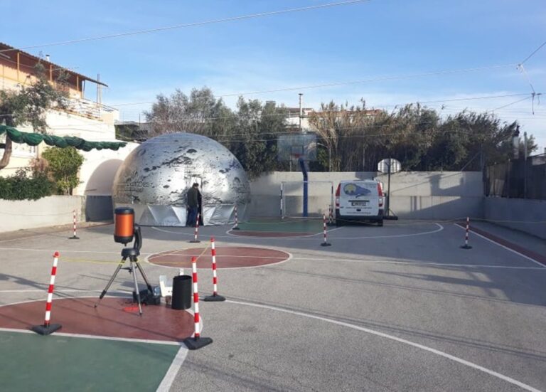 Το Φορητό Ψηφιακό Πλανητάριο στο Σχολείο μας!!! 2